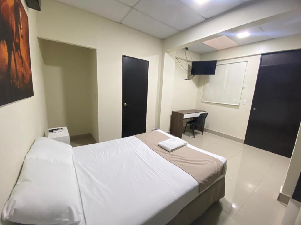 Hotel La Capilla - Suites & Apartments San Benito San Salvador Extérieur photo