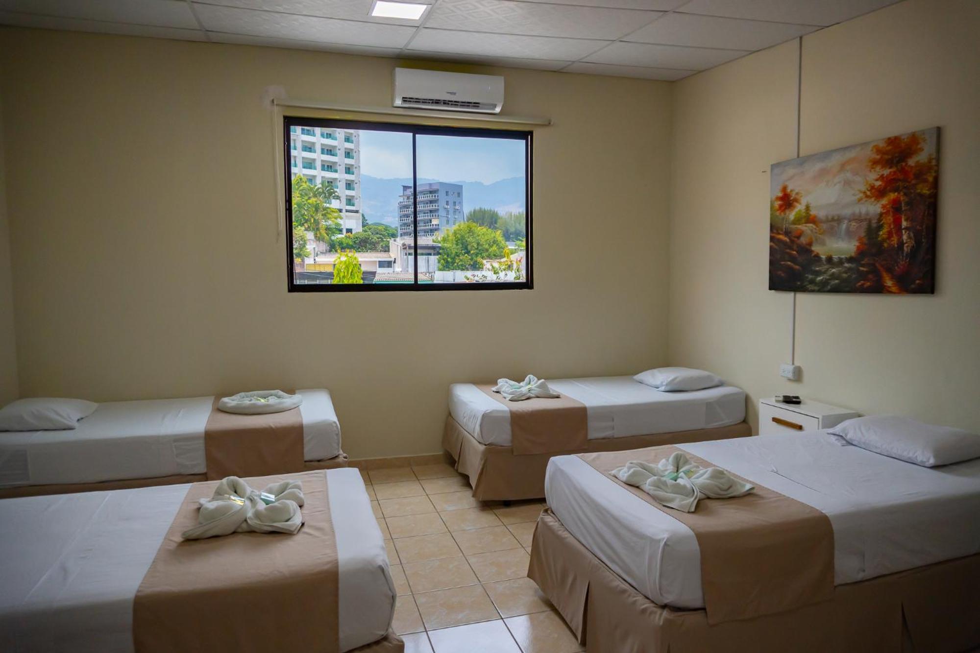 Hotel La Capilla - Suites & Apartments San Benito San Salvador Extérieur photo