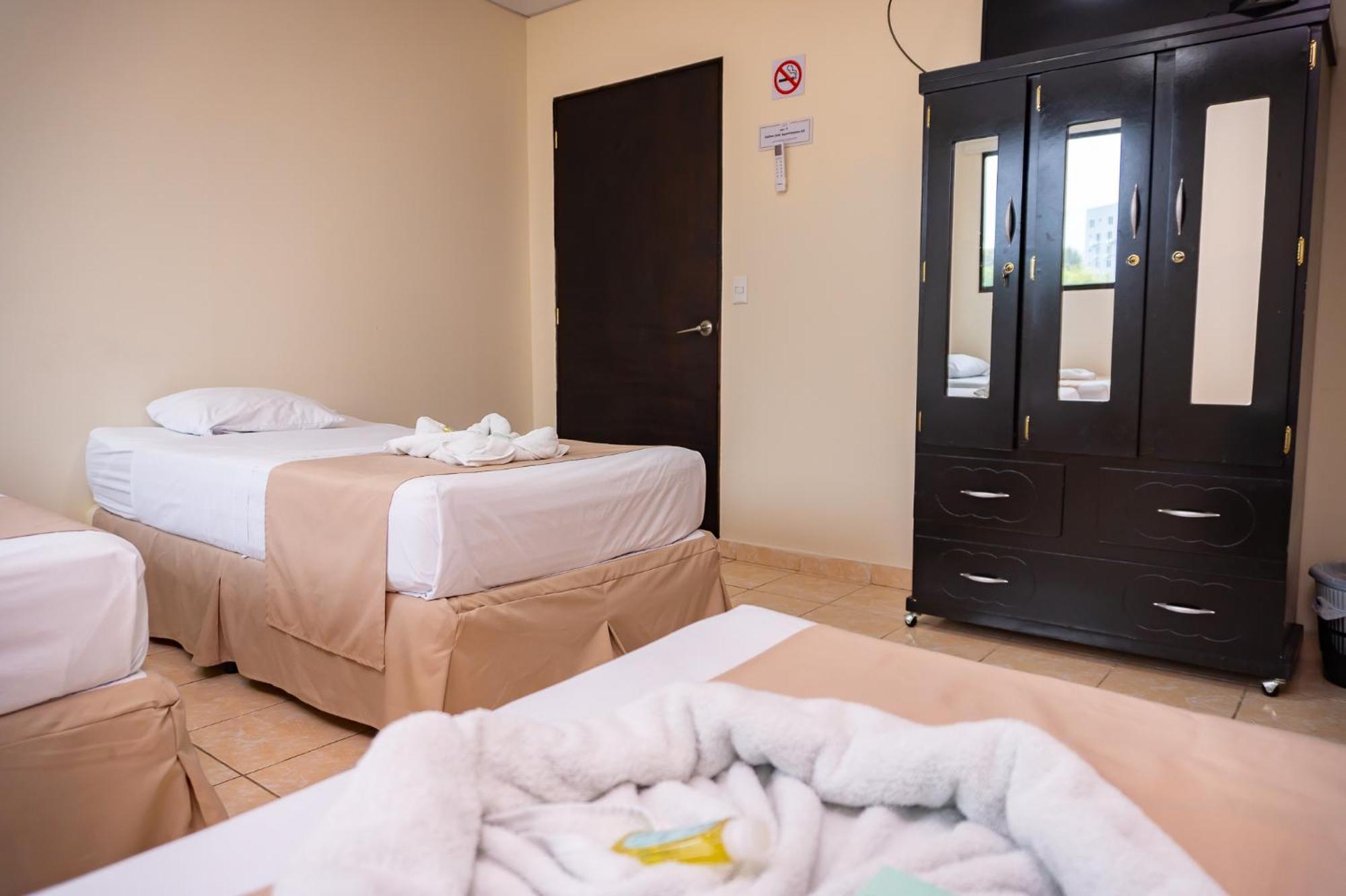 Hotel La Capilla - Suites & Apartments San Benito San Salvador Extérieur photo